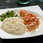 Seared Scallops with INSTAMASH® Mashed Potatoes